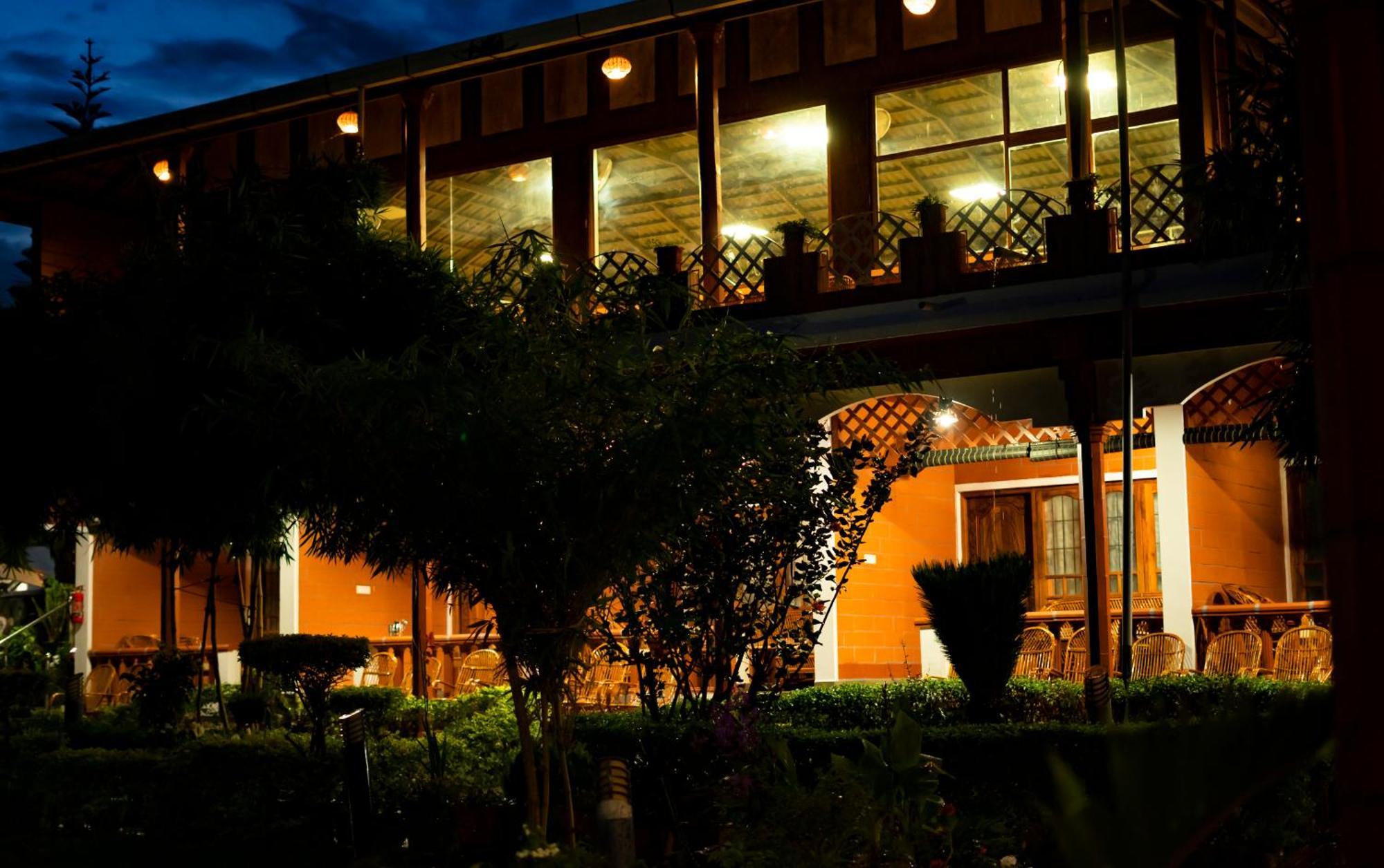 The Nest Inn Resort Масинагуди Экстерьер фото