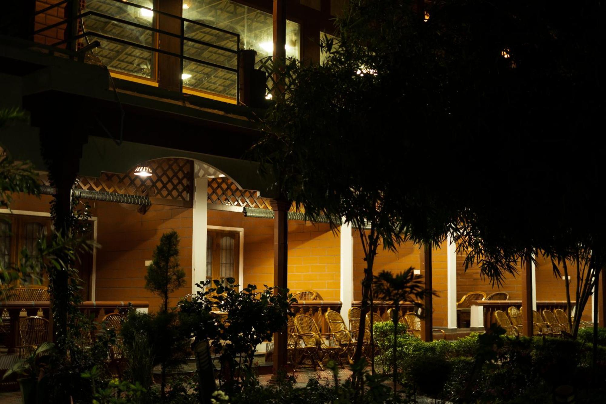 The Nest Inn Resort Масинагуди Экстерьер фото