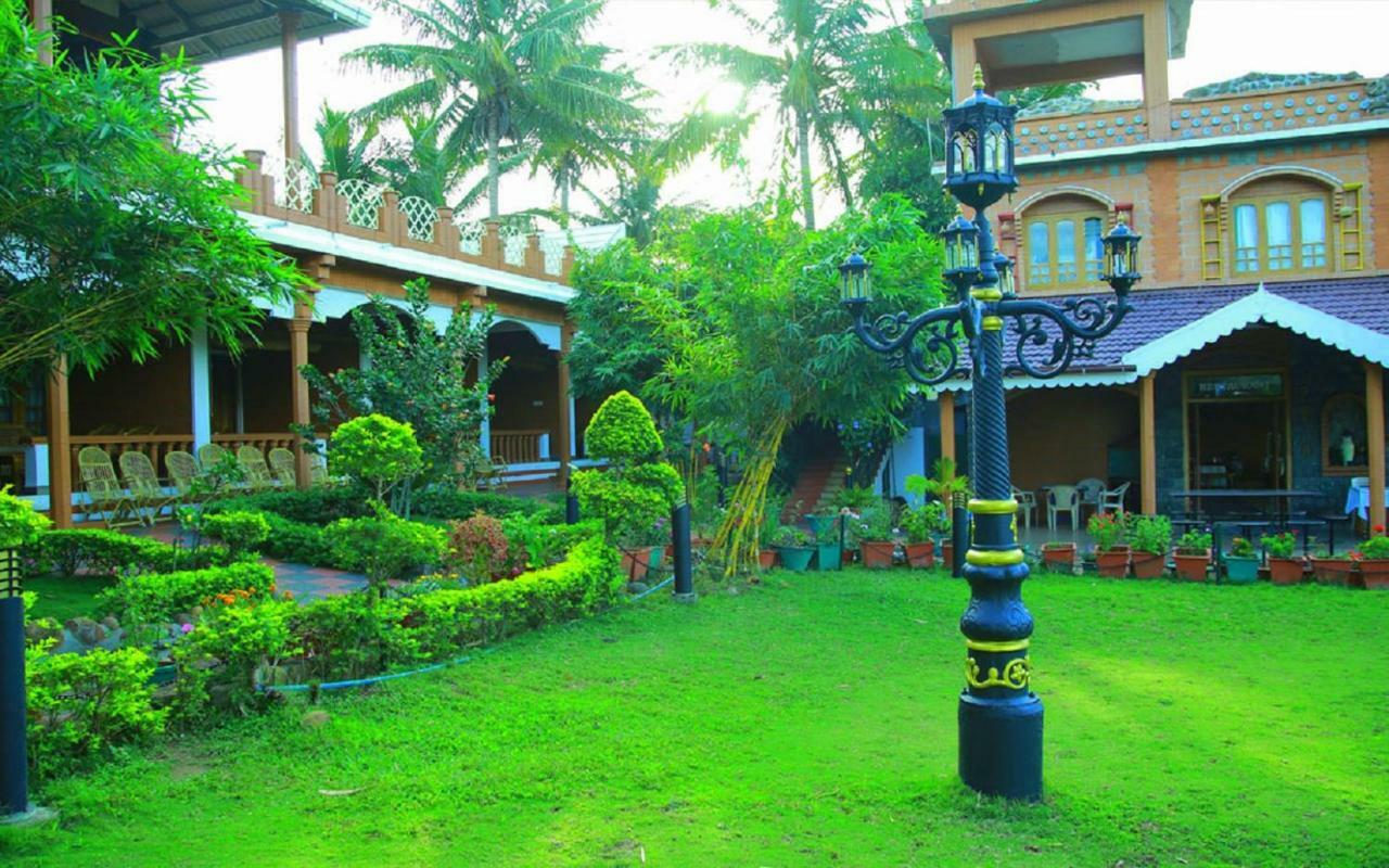 The Nest Inn Resort Масинагуди Экстерьер фото